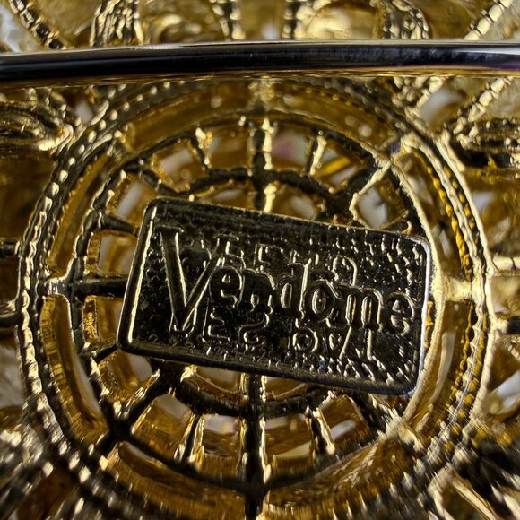 Vtg Vendome Gold Tone Aurora Borealis Crystal Brooch Matching Clip-On Earrings - Picture 7 of 8